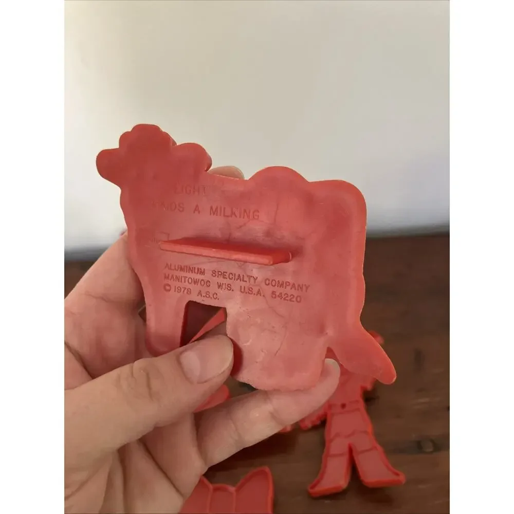 Vtg 1978 Chilton Twelve Days of Christmas Incomplete Set of 10 Cookie Cutters